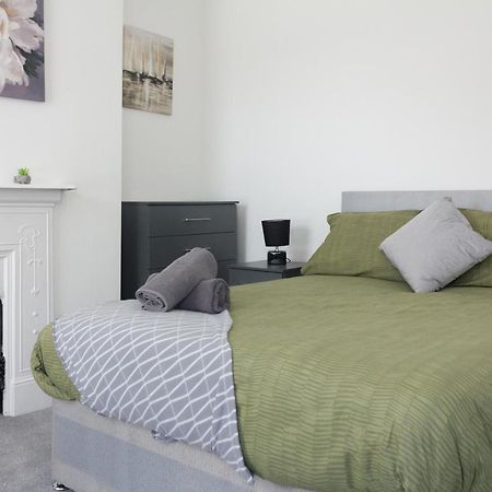Boaler House, Modern 4 Bed House With Parking Sleeps 8 Liverpool Exterior photo
