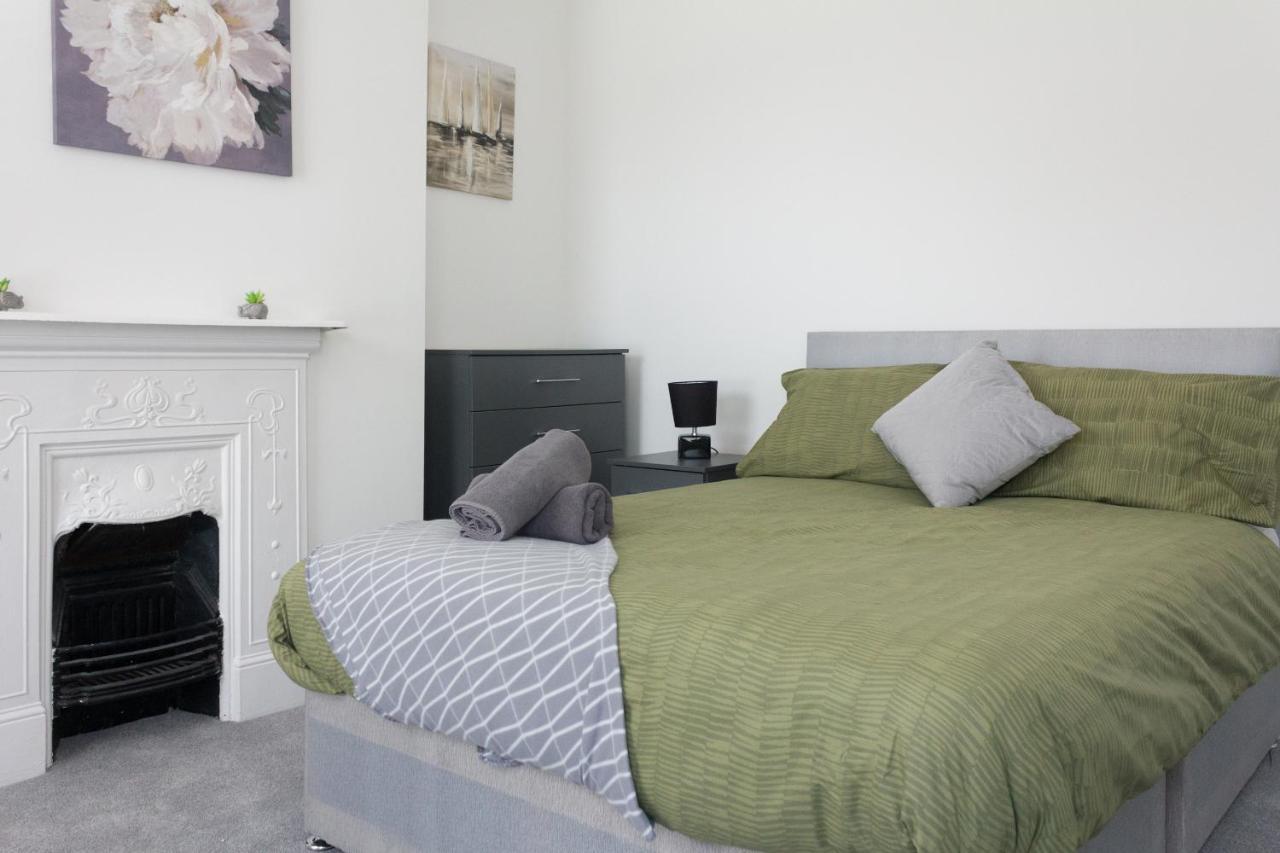 Boaler House, Modern 4 Bed House With Parking Sleeps 8 Liverpool Exterior photo